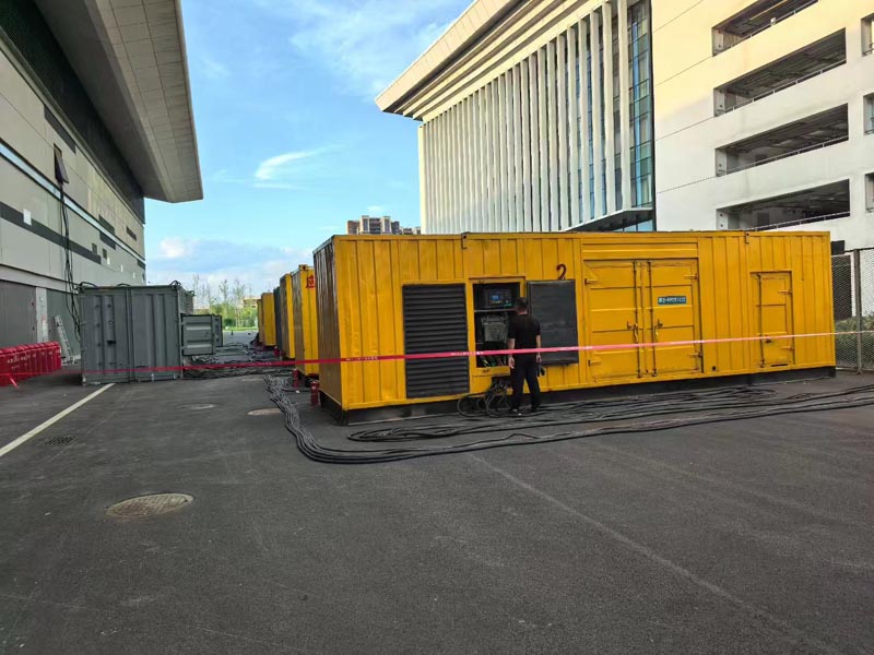 凤城柴油发电机冬季保养注意事项?